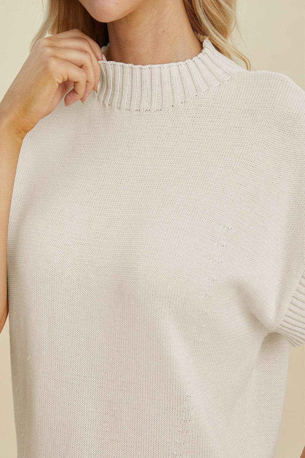  A light gray Double Take full size mock neck short sleeve sweater displayed on a mannequin featuring a relaxed fit and soft texture.